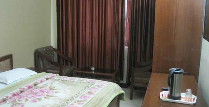 Treebo Trend Mussoorie Club Hotell Dehradun Eksteriør bilde