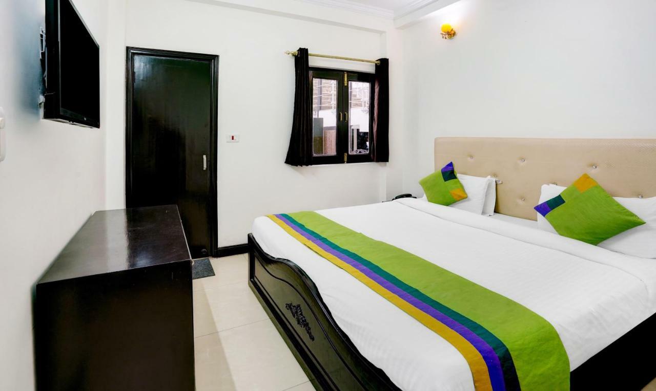 Treebo Trend Mussoorie Club Hotell Dehradun Eksteriør bilde