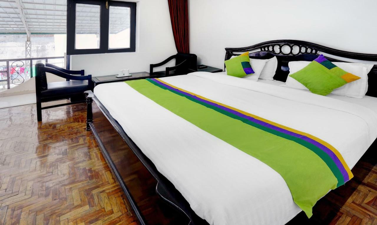 Treebo Trend Mussoorie Club Hotell Dehradun Eksteriør bilde