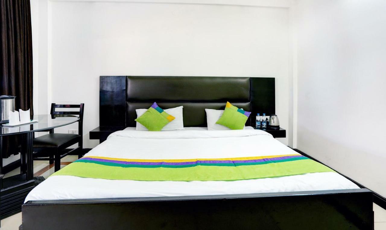 Treebo Trend Mussoorie Club Hotell Dehradun Eksteriør bilde